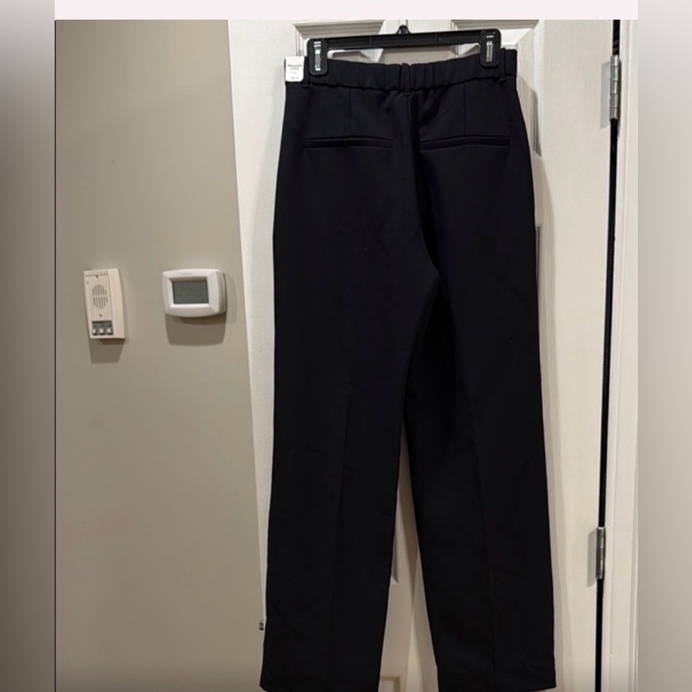 Abercrombie & Fitch Black Straight-Leg Dress Pants - Picture 4 of 10